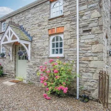The Stables - 2 Bedroom Cottage - Princes Gate