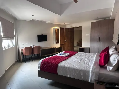 Hotel in Hypolux - 2-Star
