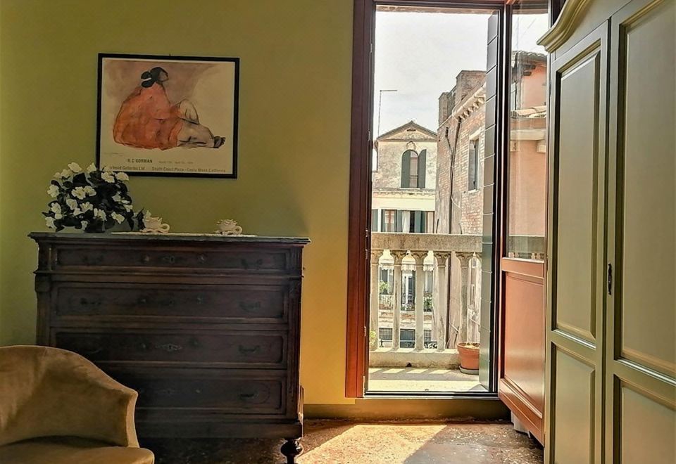 비엔날레 252 내부 이미지