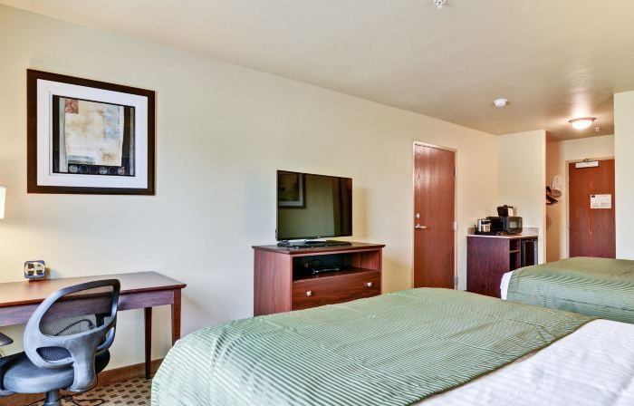 Castle Rock Inn & Suites - Quinter