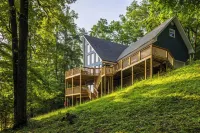 Lake House Near Lookout Mt,  Theater, Gym & Arcade