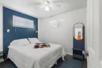 The Grove 1/2 mile from Boyne Mountain Sleeps 4 Hotels in Boyne Falls