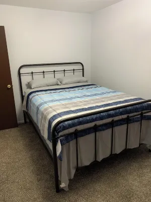 Cozy pet and family friendly home Hotel a Guernsey County