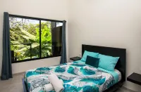 Sleek Slice of Tropical Bliss+Pool+Close to it all