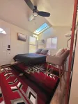 Cozy and Quiet Tiny House Cottage with Skylight 2 Minutes from Main Street Hotels in Julian
