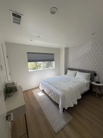 Close to Universal Studios Family friendly Townhouse!