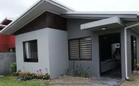 Hermosa casa, alojamiento entero