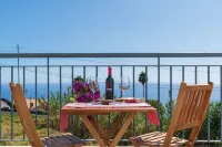 Casa Bianca, Magnificent views of the sea and mountains