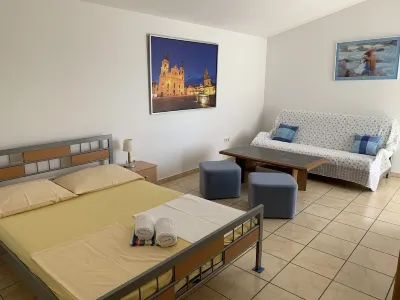 Apartment 2 with pool and amazing sea view