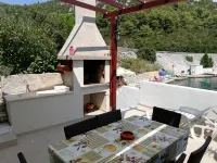 Apartment Olly seafront large terrace with barbecue 4 sunbeds and garden