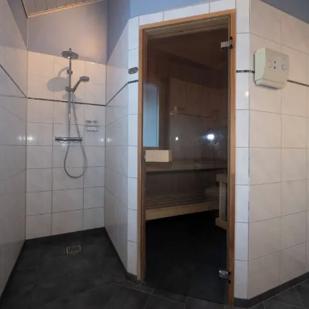 Pure lake view and great feeling of space