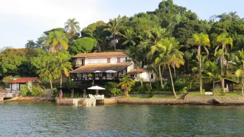 Casa Angra dos Reis Holiday Rentals