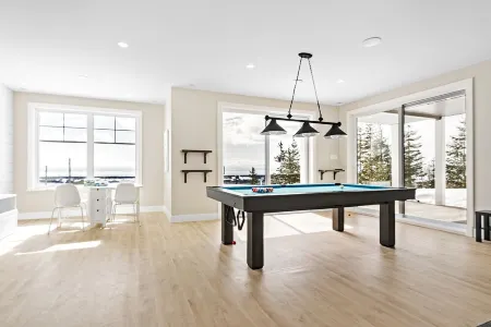 Manivole - Luxueux Chalet 4 Chambres à Coucher Avec Magnifique VUE SUR LE Fleuve Отели рядом с достопримечательностью «Baie Saint-Paul»