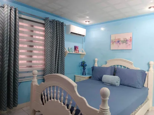 THE FABULUZ DELUXE ONE BEDROOM SUITE