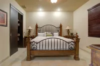 Closest You Can Get To the Beach Phase 2 - Free extra bunk bedroom! Las Palomas! فنادق في 