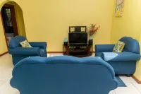 Spacious Two Bedroom Apartment