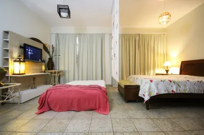 Condominium on the sand in Guarujá SP. Comfort and beautiful photos guaranteed!
