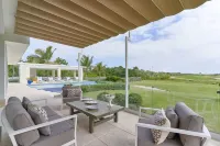 Family Friendly Villa inside Punta Cana Resort&Club with maid included!