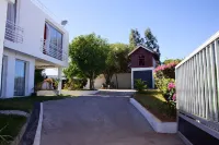 Large furnished studio, sea view