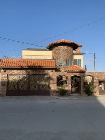 EL MIRADOR beautiful panoramic view of the Pacific Ocean!