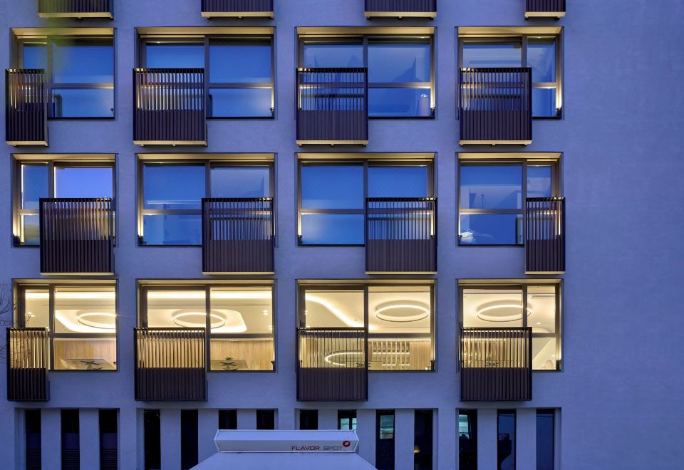 Hotel Twinn Downtown Piraeus, Santikos Collection, Exterior, Hotel Exterior