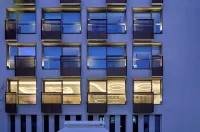 Twinn Downtown Piraeus, Santikos Collection