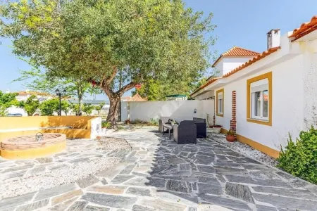 O Mundo da Lua Casa Este