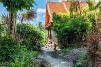 Baan Nam @The Hill Village | Thong Nai Pan