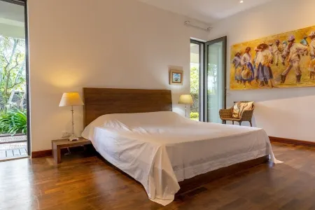 Villa Paolita Отели в г. Vieux Grand Port