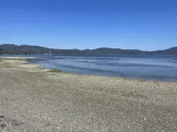 2 bedroom Oceanfront - Billing spit