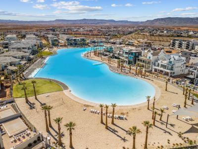 The Rad Retreat At Desert Color 4 Bedroom Townhouse