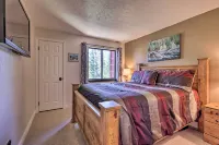 Slopeside Condo with Hot Tub and Game Room Access! - balcony