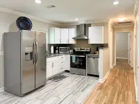 Charming Home Near Coliseum!