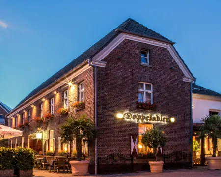 Hotel Restaurant Doppeladler Hotels in Rees