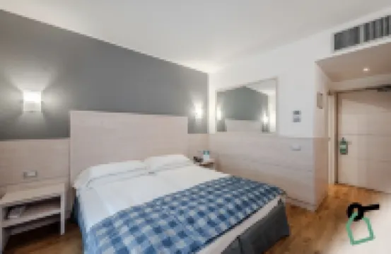 Hotiday Torbole Lago