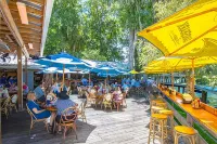 The Gator Den Hotels in Dunnellon