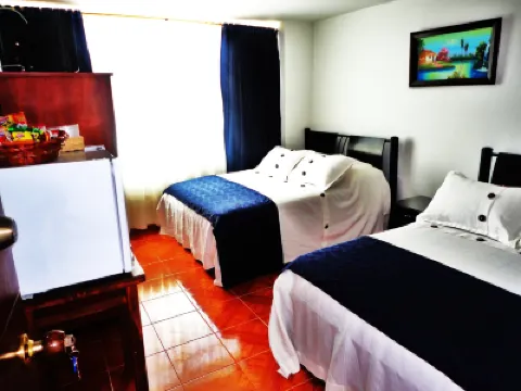 Hotel Casa Sarita โรงแรมใกล้เอลกัมปิน สเตเดียม