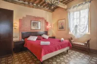 Antica Residenza Santa Chiara -City Center