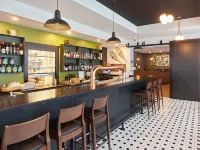 Raven Inn Whitehorse Hotels in Whitehorse