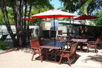 Sunseeker Motel Hotels in Urraween