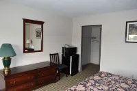 Countryside Inn Hotels in Litchfield