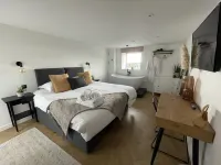 Sgubor Hotels in Rhosneigr