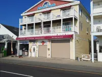 Atlantic Sands Hotels in Hampton Beach