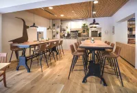 菊法維普塔爾酒店 - 早餐