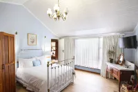 Old Oak Guest House Hotels in Bellville