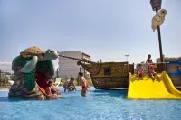 Hotel Europa Splash & Spa - Beach