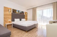 Genusshotel Almrausch Hotels in Dobriach