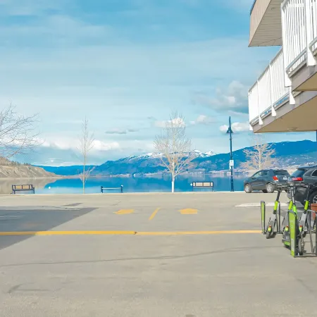 Shoreline Resort Condominiums