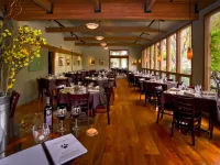 Flanigan`s Resort and Spa Hotels in Springdale
