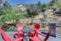 Mtn-View New Castle Escape w/ Grill! - 3-Star